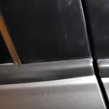 Fiat Egea Cross Mini Onarımda Cam Fitili Hatası Ve Çizik Sorunu