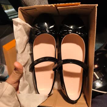 Surpie Shoes’ta Hafta Sınırı Nedeniyle Kullanılamayan Çocuk Ayakkabısının Değişim Talebi Reddedildi