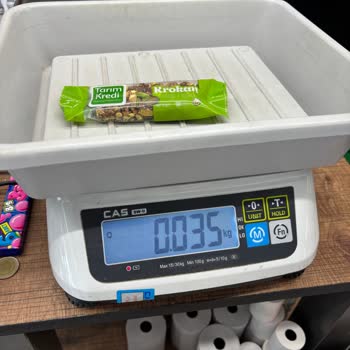 Koop Market Etiketinde 40g Yazılı Krokan Barlarda Gramaj Eksikliği
