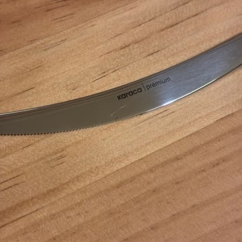 Karaca Paslanan Bıçaklar Nedeniyle Değişim İsteği