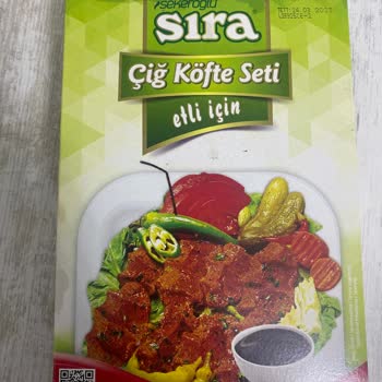 Şekeroğlu Çiğ Köfte Setinde Paslı İnşaat Demiri Ve Cevapsız Şikayet