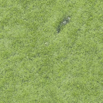 Kuşcağız Halı Saha Çimlerinde Güvenlik Riski Ve Acil Yenileme Talebi