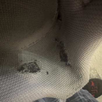 Adidas Superstar Ayakkabım Kısa Sürede Astar Bozulması Ve Yan Yırtılmalar