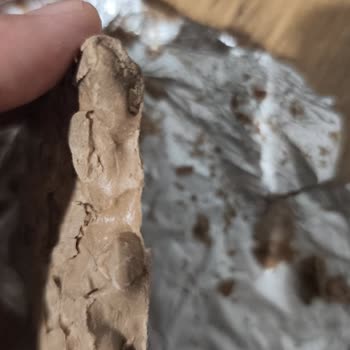 Nestle Artizan İşi Çikolatası Bozuk Ve Erimiş Çıktı: Gıda Güvenliği Endişesi