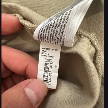 Ayıplı Gömlek: Görünür Etiket Dikişi Ve İade Talebi