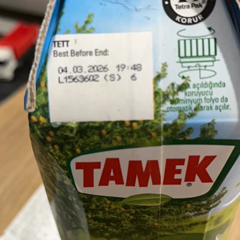 Emziren Anne Olarak Tamek Meyve Suyunda Küf Ve Bozulma Şikayeti