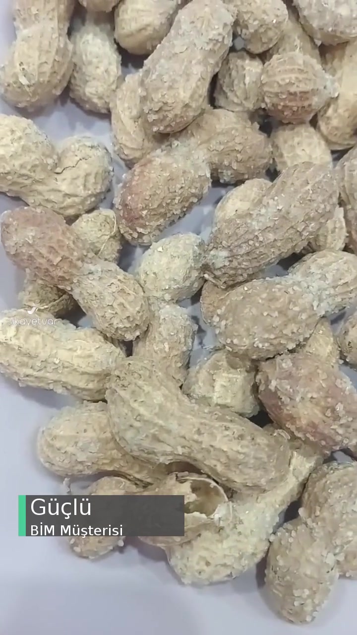 BİM Sürekli Bozuk Fıstık Satışı Yapılıyor videonun kapak resmi