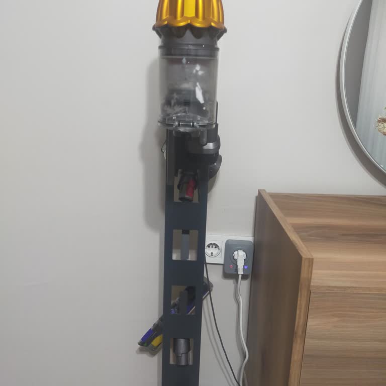 Dyson Servisinde Boru Kayıp, Ücretsiz Değişim Reddedildi