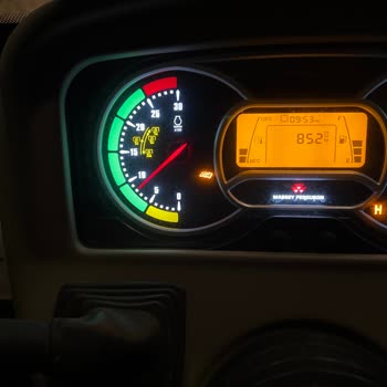 Massey Ferguson 2635 Traktörümde 85 Saatte Yanan Uyarı Lambası Hakkında Bilgi Talebi