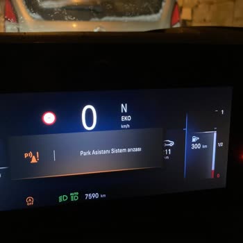 Sıfır Kilometrede Hayati Güvenlik Arızaları Ve Opel Astra’da Tam Değişim Talebi