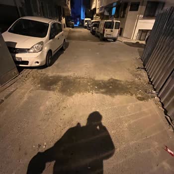 Esenler’de Trafo Yanı Yol Tümseği Motosiklet Sürücülerine Tehlike