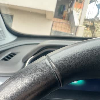 Koltuk Döşemelerinde Çatlama Ve Direksiyonda Deformasyon