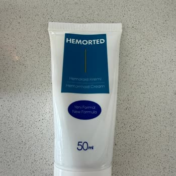 Kurt Clinic'te Sterilsiz Hemoroid Operasyonu Sonrası Enfeksiyon ve Yüksek Ücret İadesi Talebi