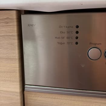 Arçelik Bulaşık Makinesi Servis Hatası Sonrası Su Sızıntısı Ve Mutfak Tezgahı Hasarı