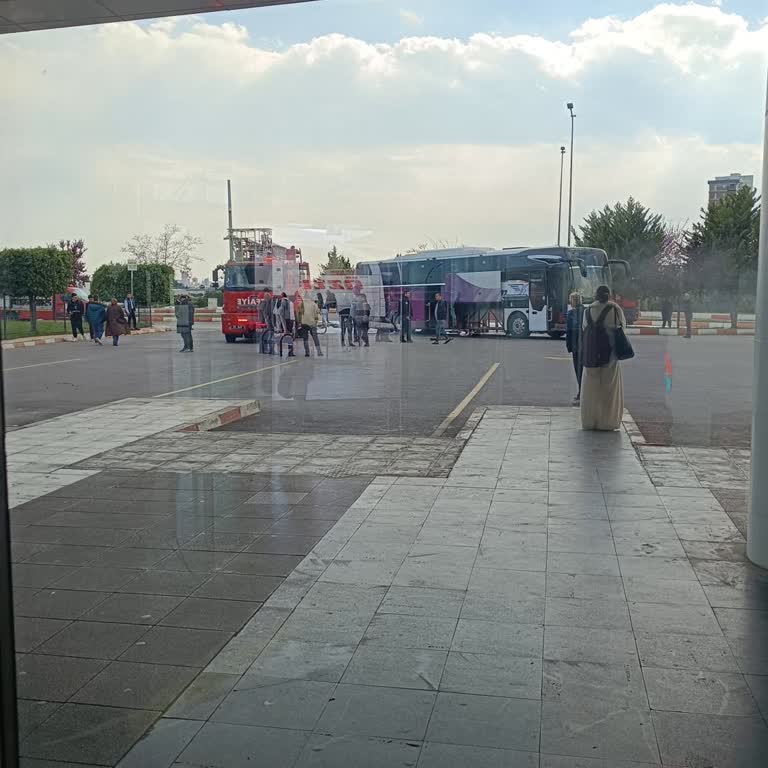 Sefer Saat Değişikliği ve Otobüs Yangını Şikayeti