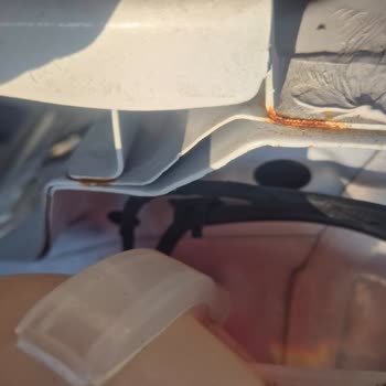 Yeni Aracımda Şiddetli Korozyon Ve Değişim Talebi