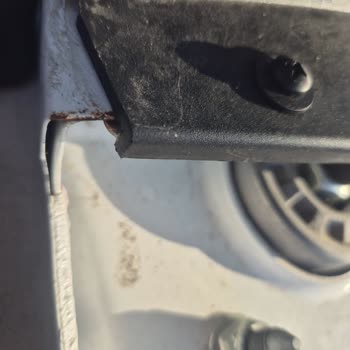 Yeni Aracımda Şiddetli Korozyon Ve Değişim Talebi
