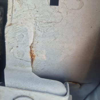 Yeni Aracımda Şiddetli Korozyon Ve Değişim Talebi