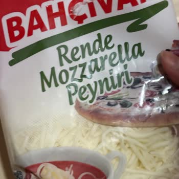 A101 Kapıda Alınan Mozzarella Peynirinde Küf Ve Sağlık Endişesi