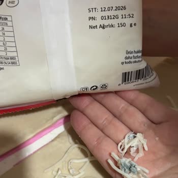 A101 Kapıda Alınan Mozzarella Peynirinde Küf Ve Sağlık Endişesi