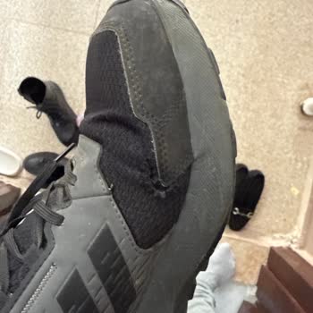 Aynı Noktadan Açılan Adidas Terrex Ayakkabılar Ve Mağaza Tarafından Kullanıcı Hatası İddiası