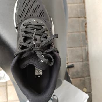 Puma Ayakkabısı Üç Gün İçinde Yırtıldı, FLO Mağazası İadeyi Reddetti