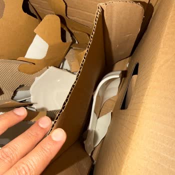 Kırık Gelen Kütahya Porselen Yemek Takımı İçin Hızlı Değişim Talebi