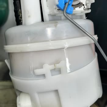 Sıfır Kilometrede Clio Alpine Şamandıra Hasarı Ve 32 Bin TL Fatura Renault Servis'ten Garanti Dışı