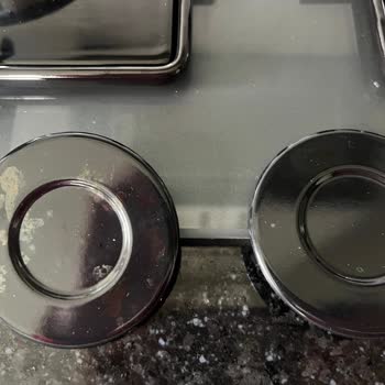 Bosch Ankastre Ocağımda Erken Renk Değişimi Ve Garanti Talebi