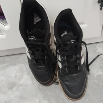 Ayakkabının İçinin Sürekli Islak Olması Ve Mağazanın İlgisiz Yaklaşımı