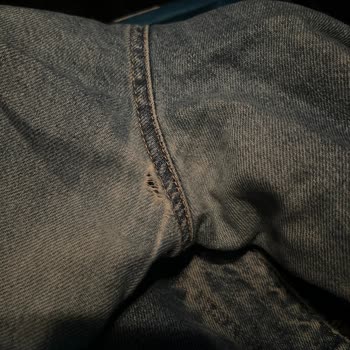 Kalitesiz Pantolon Dikişi Yırtıldı Mağaza Değişim Reddediyor