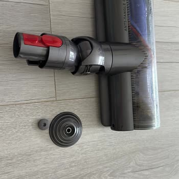 Dyson V11 Başlığım Kırıldı, V15 Satın Aldım Ve O Da Bozuldu; Destek Yardımcı Olmadı