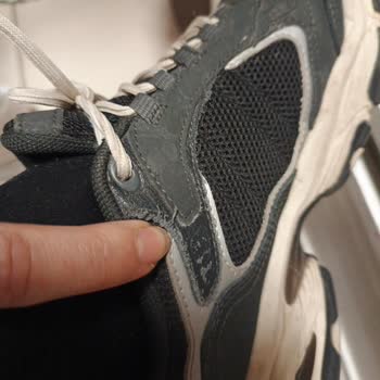 Skechers Ayakkabısında Kısa Sürede Dikiş Açılması Ve Müşteri Hizmetinin Yetersiz İncelemesi