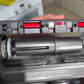 Dyson Garanti Şartları Değiştirildiği İçin Kırılan Başlık Ücretsiz Değiştirilemedi