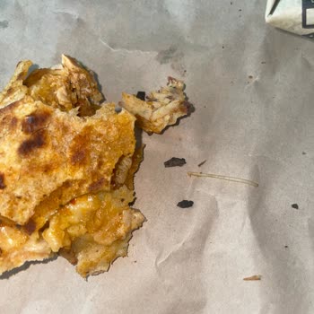 Yemeksepeti Üzerinden Aldığım Dürüme Plastik Parça Karışması Ve Sağlık Riski Nedeniyle İade Talebi