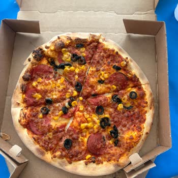 Soğuk Ve Yanlış Boyutta Gelen Domino’s Siparişi, Ücret İadesi Talebi
