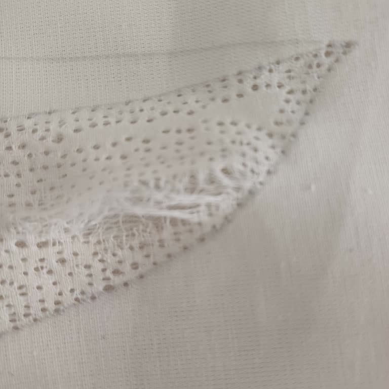 Punch İşlemeye Uygun Olduğu Söylenen Çanta Yırtıldı Ve İade Talebi