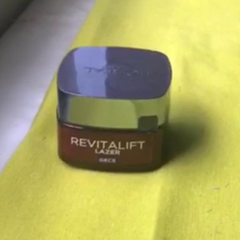 Loreal Revitalift Lazer Gece Kremi Kokusundan Şişme Yaşandı, Mağazadan İade Ve Destek Verilmedi