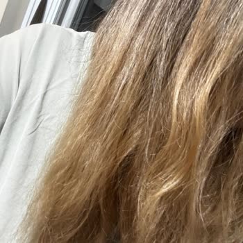 Kırık Kesim Ve Turuncu Saç Rengi İçin Kuaföre İade Talebi