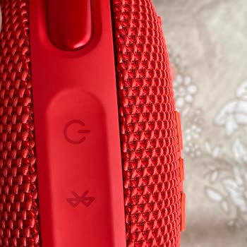 Garanti Kapsamındaki JBL Clip 5 Yetkisiz Onarım Sonrası Kötüleşti Değişim Talebi