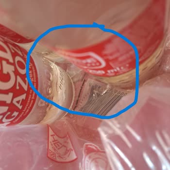 Migros Gazoz Paketi İçindeki Cam Parçaları Müşteriyi Tehlikeye Attı