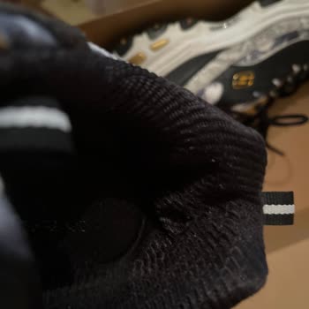Kısa Sürede Deformasyon Gösteren Skechers Ayakkabı Ve Mağazanın Kullanıcı Sorumluluğu İddiası