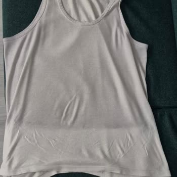 Sweatshirt Boyasının Atlete Geçmesi Ve Sağlık Riski