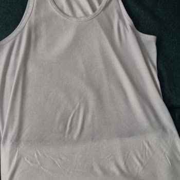 Sweatshirt Boyasının Atlete Geçmesi Ve Sağlık Riski