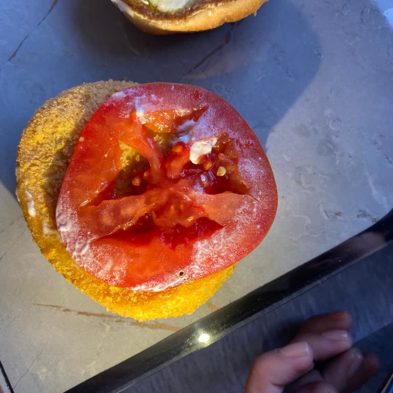 Küflü Domates Ve Eksik Ürün Nedeniyle Tam İade Talebi