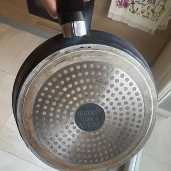 Karaca Bio Diamond Setinde Tekrarlayan Soyulma Ve Sağlık Riski