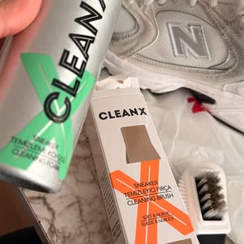 Suet Ayakkabı Ve Temizlik Ürünleri Bir Hafta İşlevsiz, Mağaza İletişimsizliği Ve Değişim Talebi