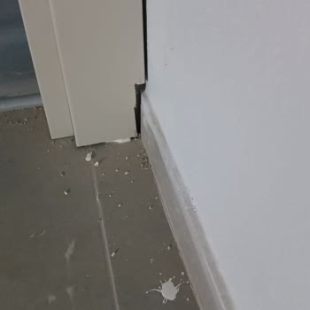 Kapı Kesimi Ve Montajındaki Hatalı İşçilik İçin Değişim Talebi