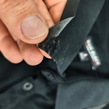 Mavi Polo Tişört Yaka Kaplaması Tek Kullanımda Ayrıldı: İade Talebi