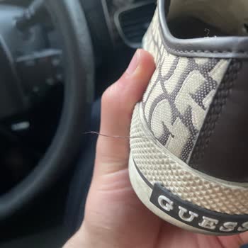 Boyner'den Alınan Guess Ayakkabısının 2 Ayda Yırtılması